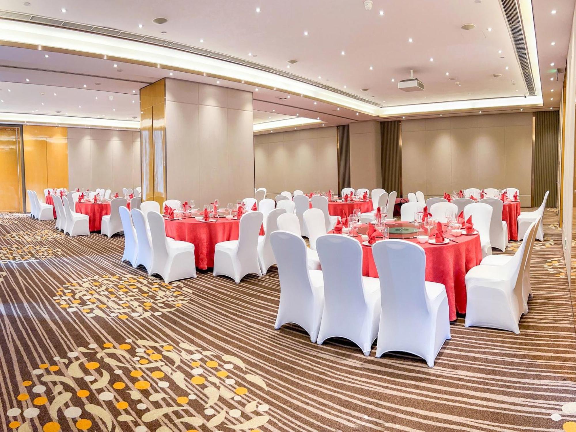 Holiday Inn Express Chengdu Gulou-Tianfu Square Chunxi Road Branch Екстер'єр фото